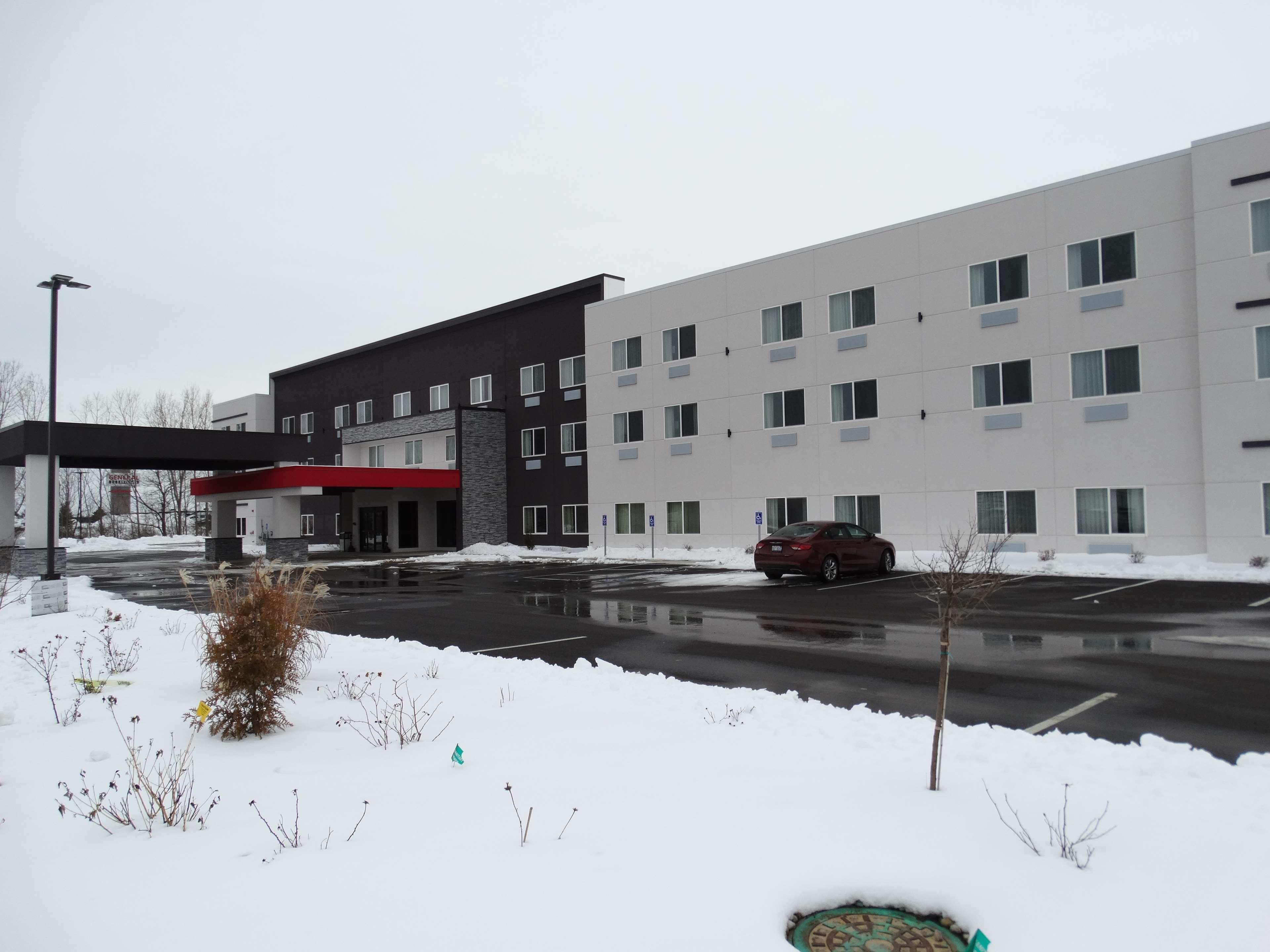 Best Western Plus Wayland Hotel Shelbyville Екстер'єр фото